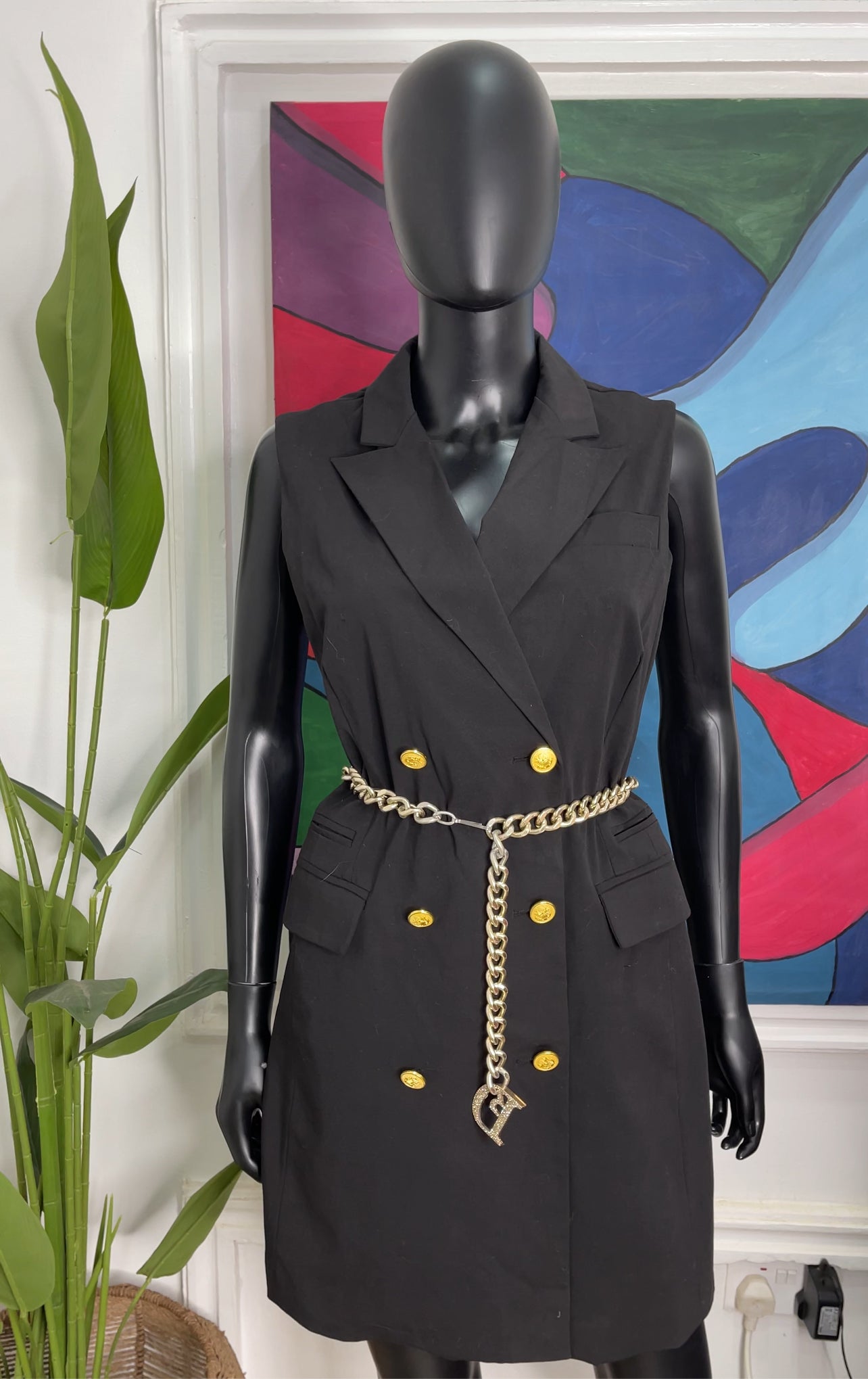 SIZE UK10 / J3429
