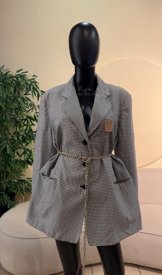 GJ8356 / UK24