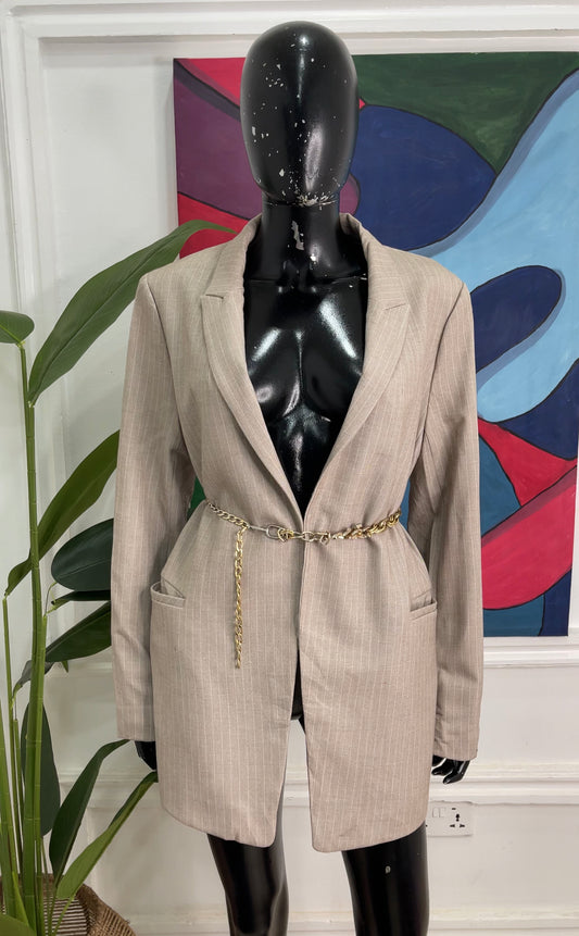 SIZE UK16 / J01306